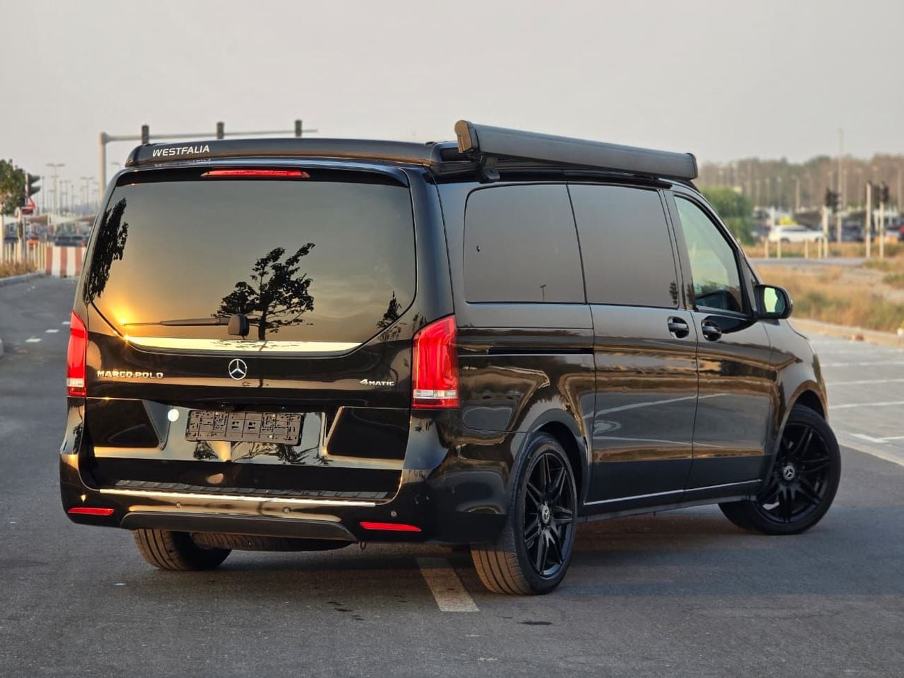 مرسيدس بنز V 250 4MATIC | 2019 | DIESEL | 2KEYS | ORGINAL PAINT | CAR IS READY FOR CAMPING |