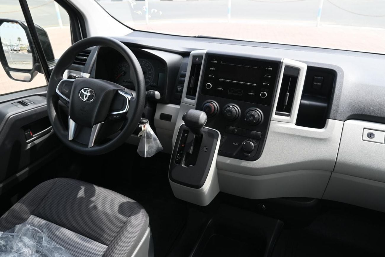 Toyota Hiace GL -High Roof Commuter 3.5L A/T