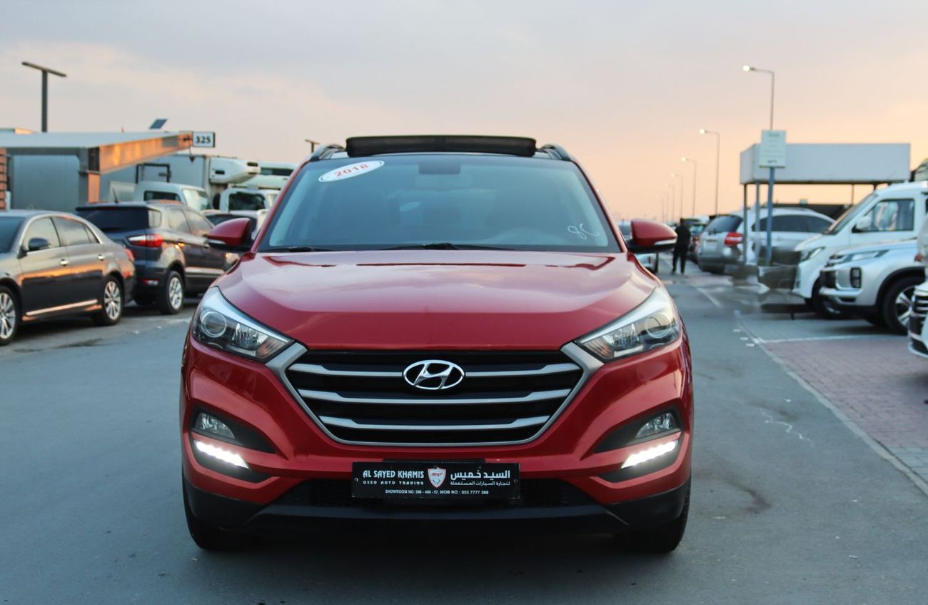 هيونداي توسون هيونداى توسان - 2018 - خليجى سقف بانورامى - بدون حوادث -  بمحرك 2.0 سى سى - ممشى قليل - بحاله ممتازه