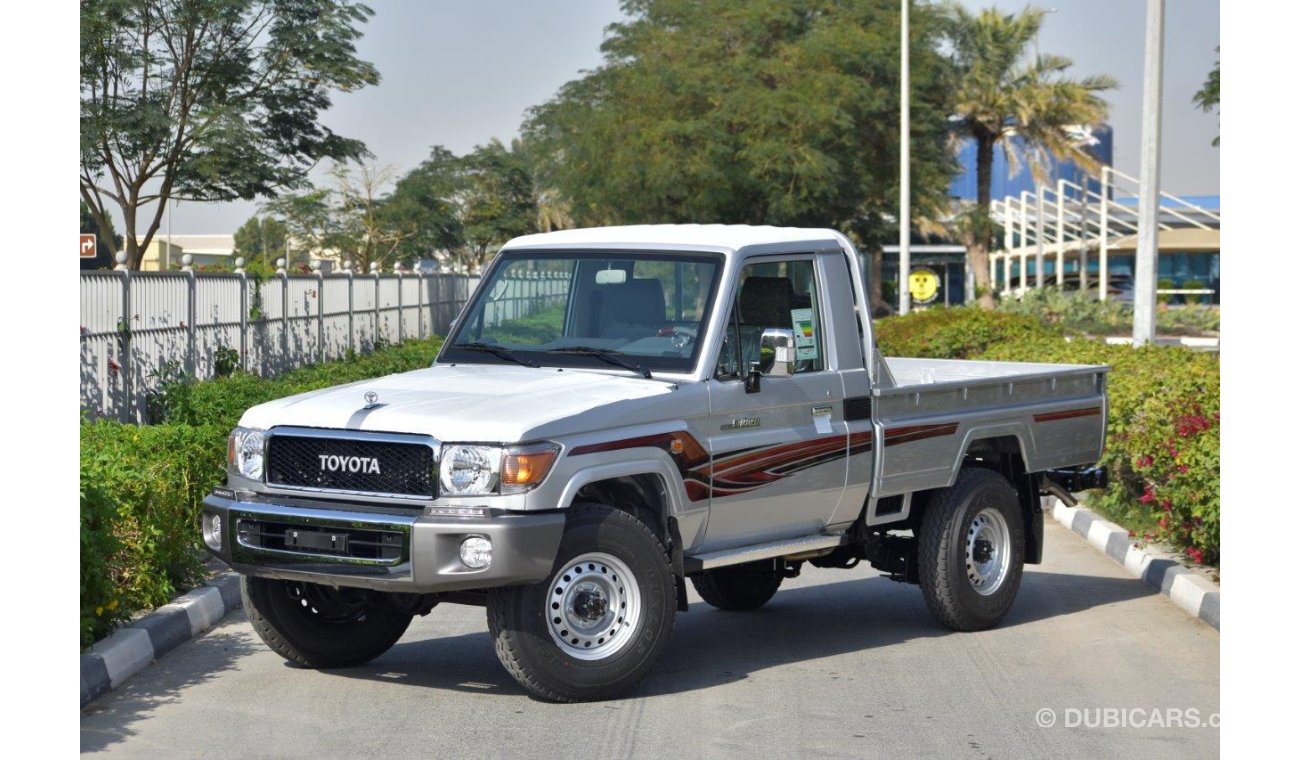 تويوتا لاند كروزر بيك آب 79 SINGLE CAB PICKUP LX V6 4.0L PETROL MT WITH DIFFERENTIAL LOCK