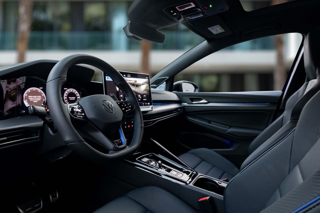 فولكس واجن T4 آخر Golf R Topline | 4,407 P.M | 0% Downpayment | VW Warranty&Service!