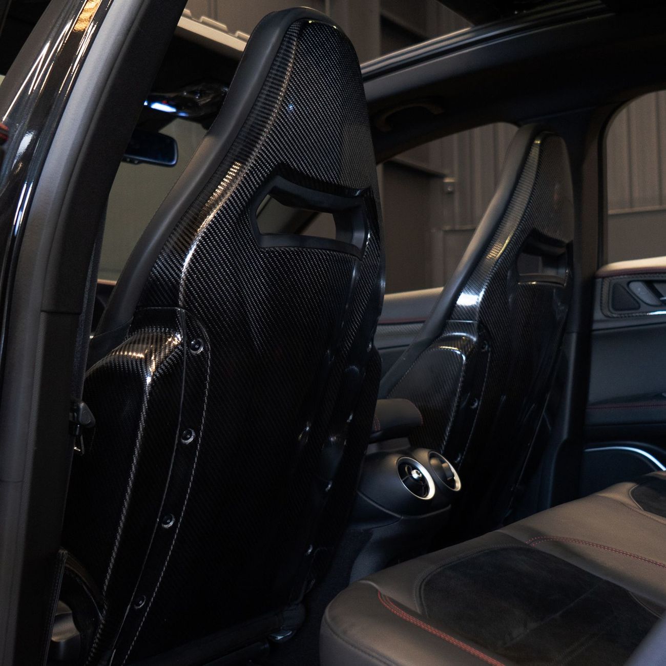 Alfa Romeo Stelvio Quadrifoglio 2.9L (503 HP) AED 3,065 pm  • 0% Downpayment • Alfa Romeo Stelvio Quadrifoglio • 1 Year