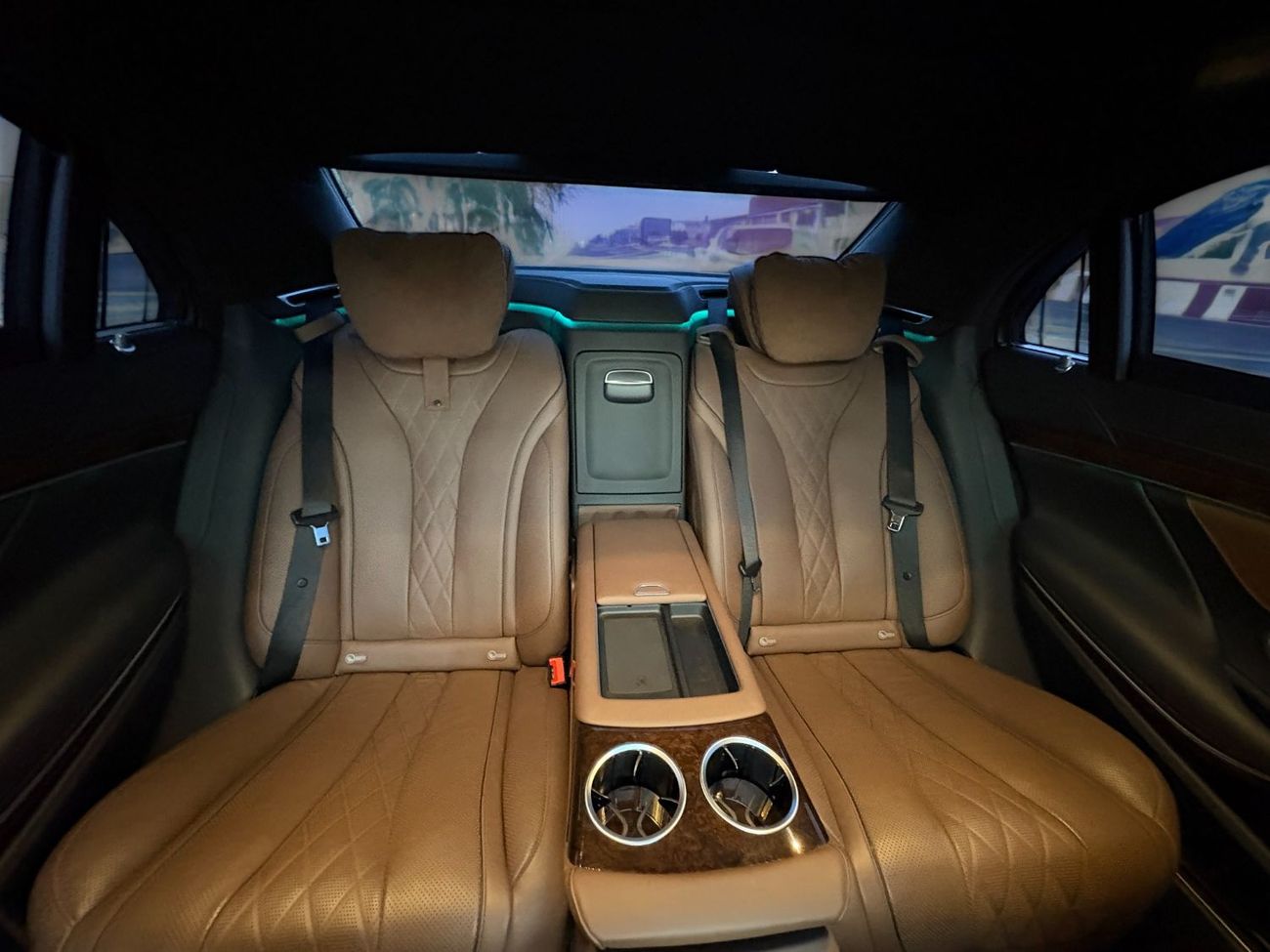 Mercedes-Benz S 560 Std 4.0L (463 HP) 4MATIC V8 BITURBO | 2018 | GCC SPECS | AED 2,220 per month