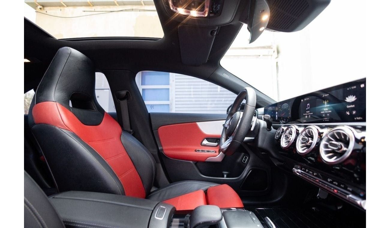 Mercedes-Benz CLA 250 Premium + 2.0L Mercedes-Benz CLA250 2022 GCC under Agency Warranty with Flexible Down-Payment.