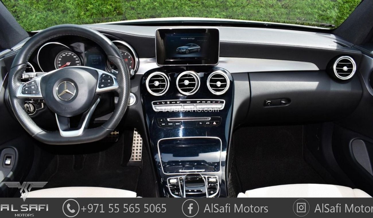 Mercedes-Benz C 200 Coupe MERCEDES C200 AMG COUPE