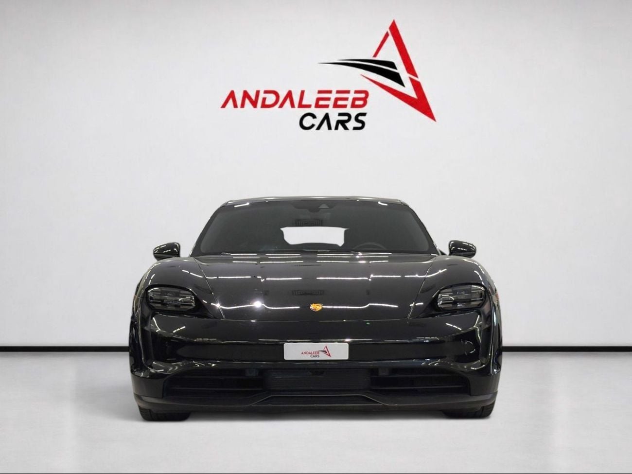 بورش تايكان AED 3,520 P.M | 0% DOWN PAYMENT | PORSCHE TAYCAN STANDARD | EV | 2022 | AMERICAN SPECS