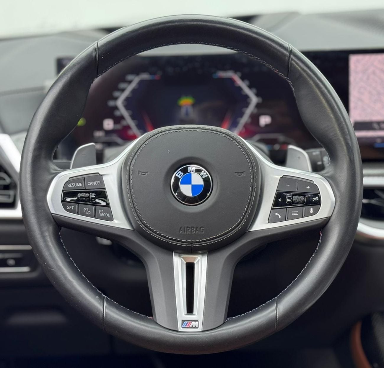 BMW X7 2024 BMW X7 M60i, 2029 BMW Warranty + Service Pack, Very Low Km, 7 Seater, Excellent Condition, GCC