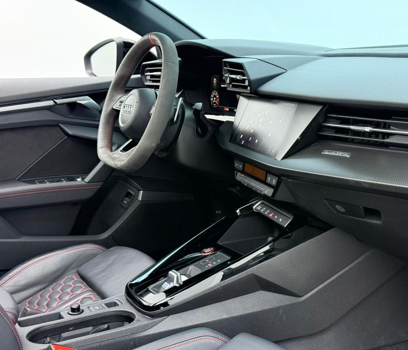 أودي RS3 TFSI quattro 2.5L Sportback