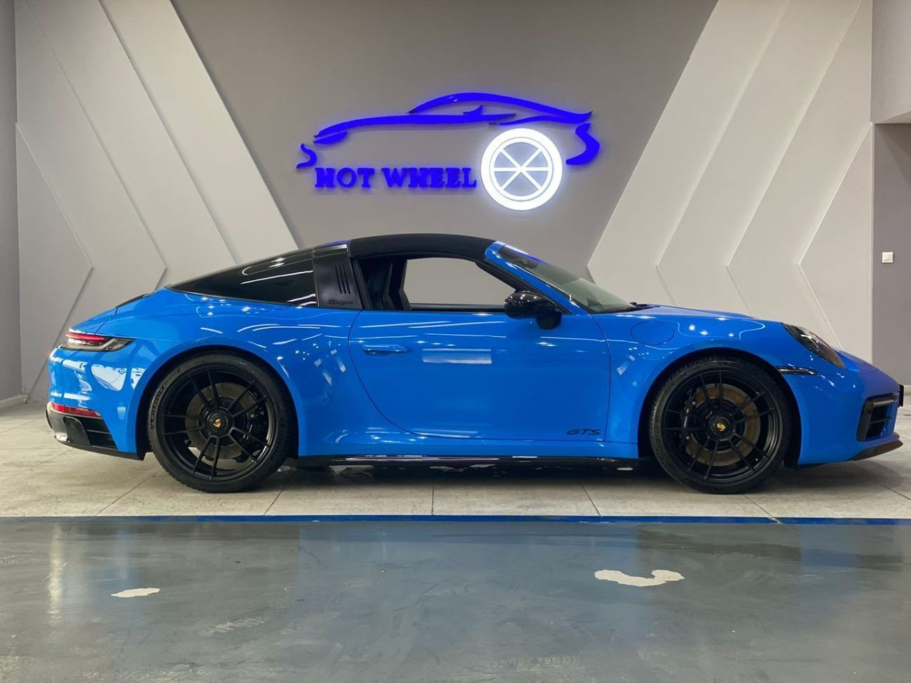 بورش 911 Targa 4 GTS 3.0L (450 HP)