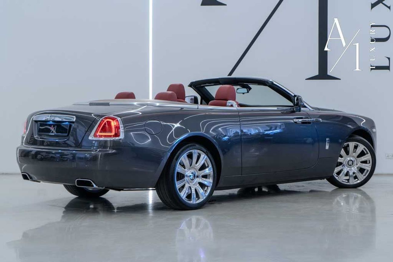 رولز رويس داون 2017 Rolls Royce Dawn, Full Rolls Royce Service History, 4 Button, Excellent Condition, GCC