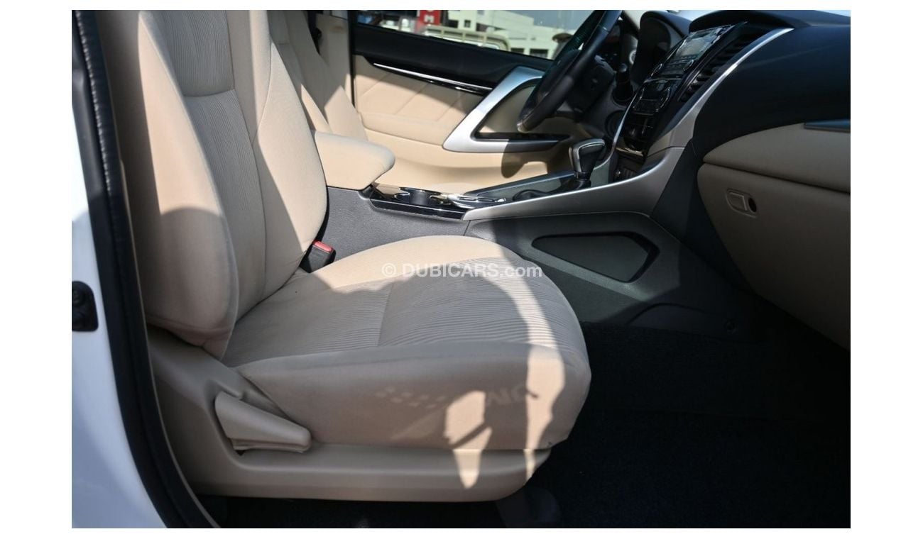 ميتسوبيشي مونتيرو ميتسوبيشي مونتيرو سبورت 3.0 لتر دفع رباعي 5 باب اللون الابيض الموديل: 2017