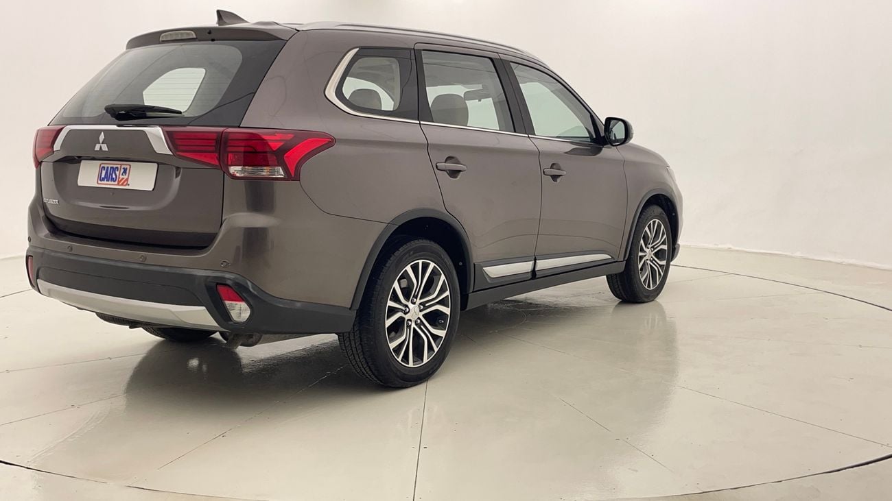 ميتسوبيشي آوتلاندر GLX HIGHLINE 2.4 | بدون دفعة مقدمة | اختبار القيادة في المنزل