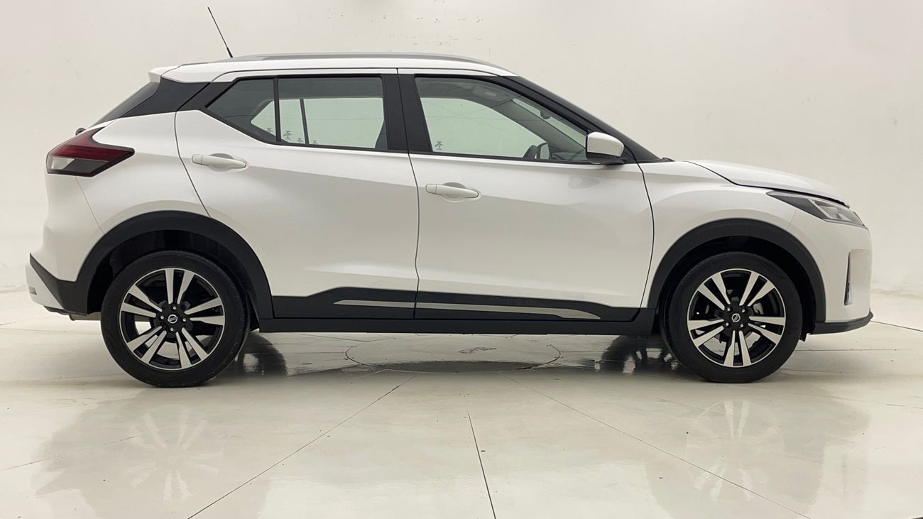 Nissan Kicks SV 1.6 | Zero Down Payment | Home Test Drive