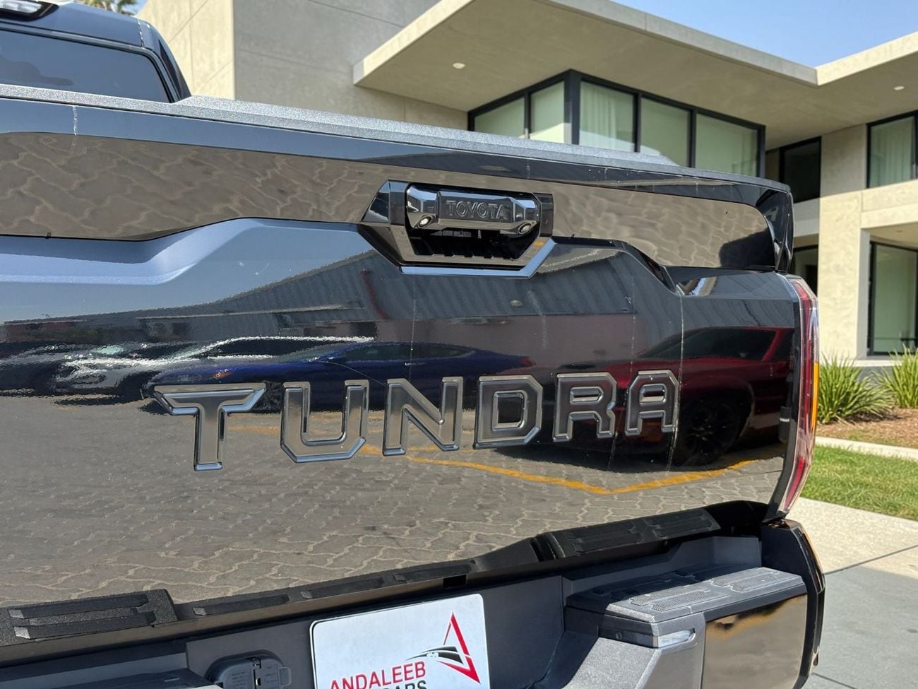 Toyota Tundra 550 KM ONLY | AED 3,980 P.M | 0% DOWN PAYMENT | TOYOTA TUNDRA PLATINUM CREWMAX