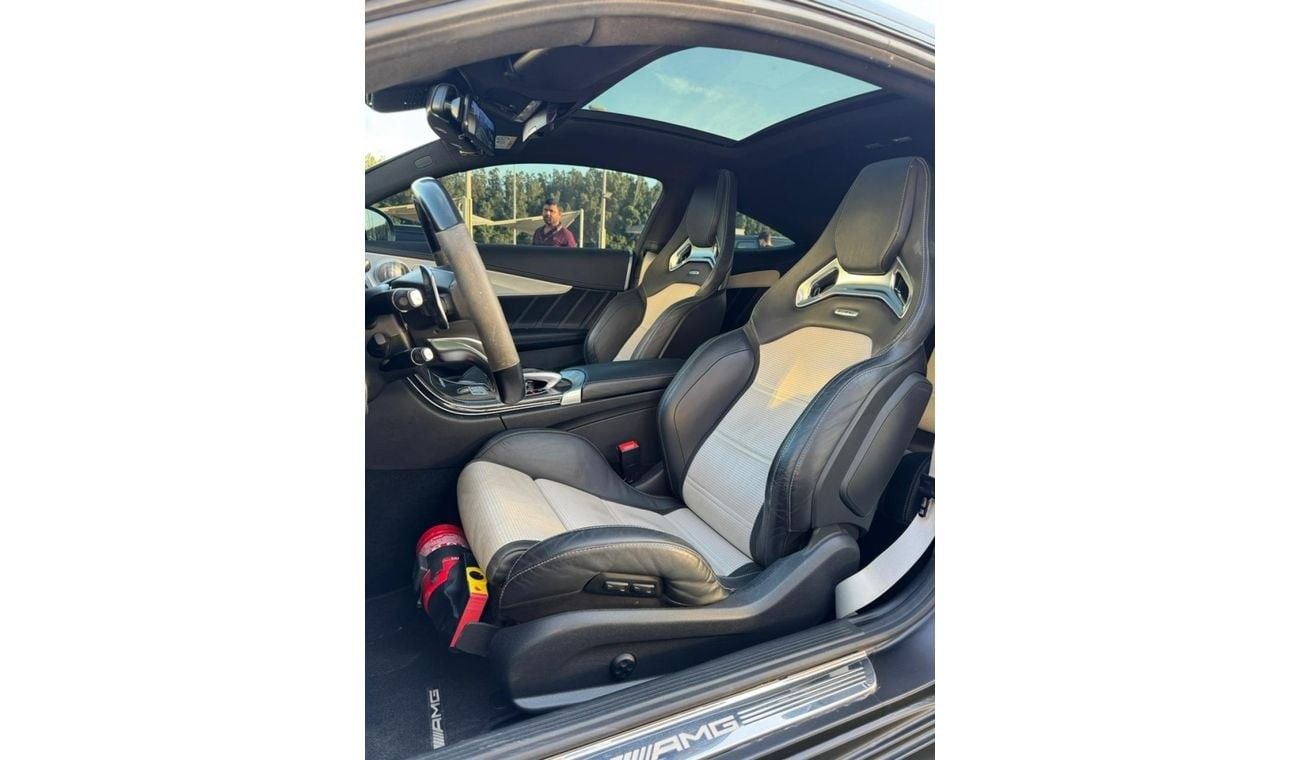 مرسيدس بنز C 63 AMG MERCEDES BENZ AMG C63S 2017 COUPE GCC FULL OPTION PERFECT CONDITION