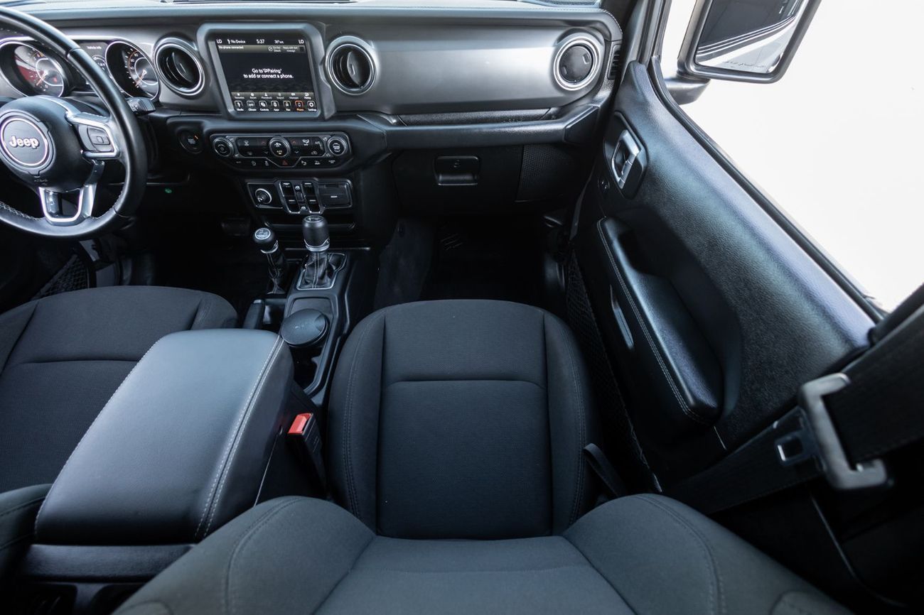 Jeep Wrangler Unlimited Sahara 3.6L