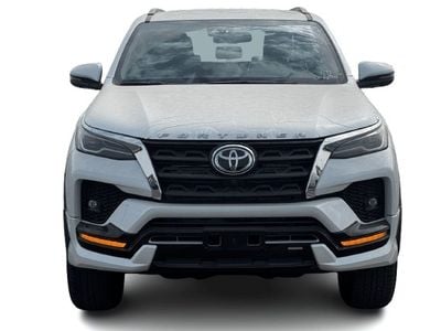 Toyota Fortuner ECTARC005 – 2026 Toyota Fortuner – 2.8L Diesel Auto – Black with Tan Interior
