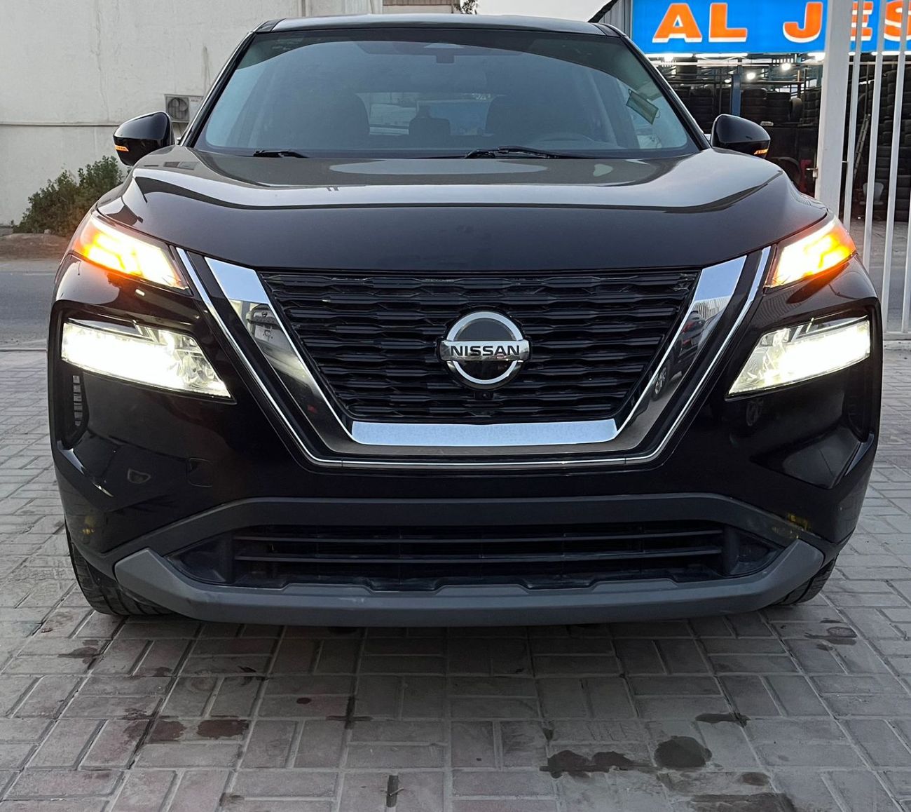 Nissan Rogue 2021 NISSAN ROGUE SV FWD 2.5L