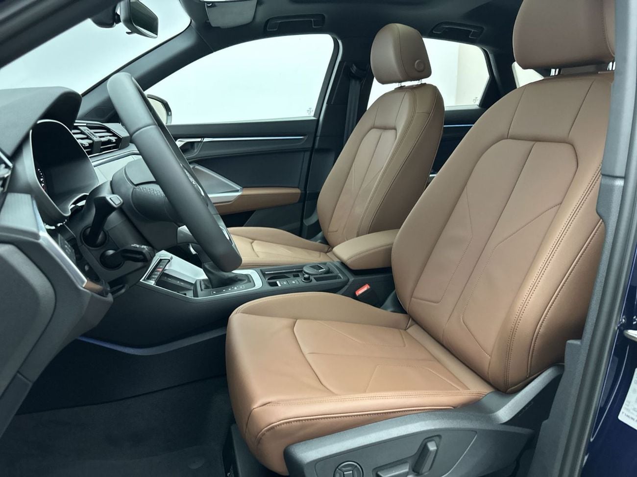 أودي Q3 Sportback 40 TFSI quat 180hp S line (Ref# 13094) EXCLUSIVE RAMADAN OFFER213000