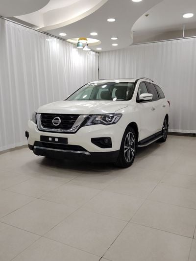 Nissan Pathfinder SV Nissan pathfinder SV 2018 GCC