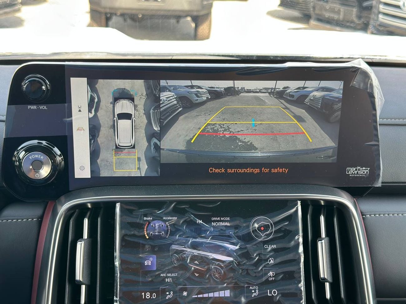 Lexus LX700h Urban Signature 3.5L HEV A/T // 2026 // Full With Radar & Head Up Disable , 360 Camera , Wireless Ch
