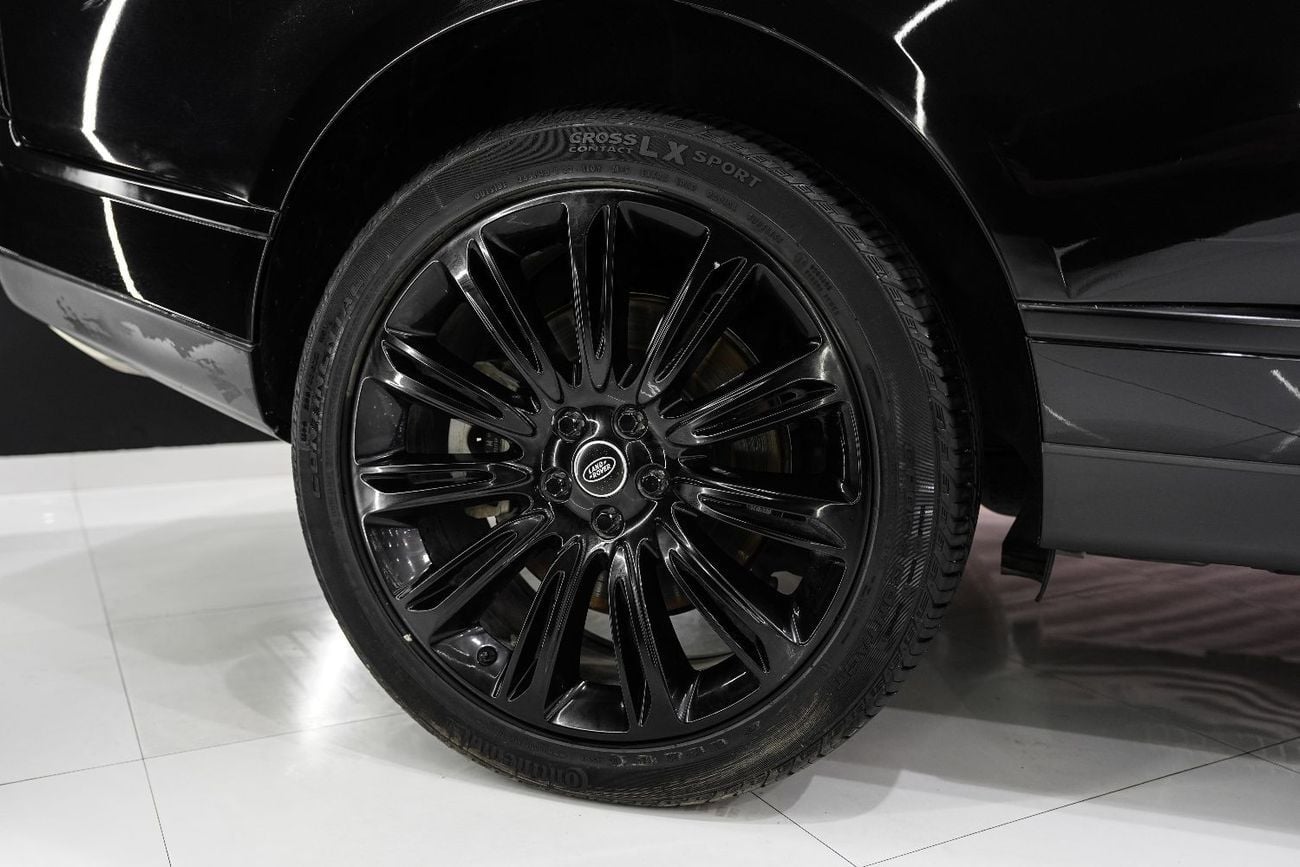 Land Rover Range Rover Supercharged 5.0L Vogue SE LWB, Advanced Driver Assistance Pack, Panoramic Roof, GCC Spec!!