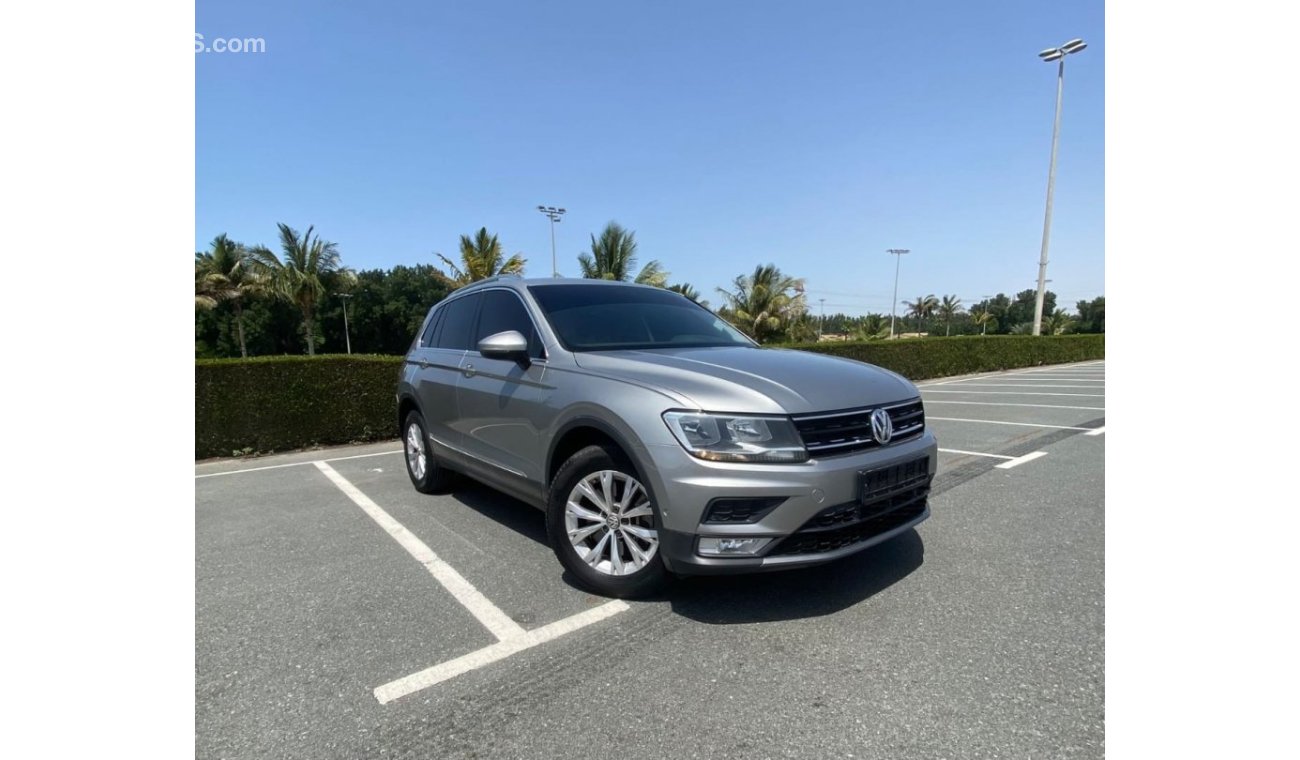 Volkswagen Tiguan SE