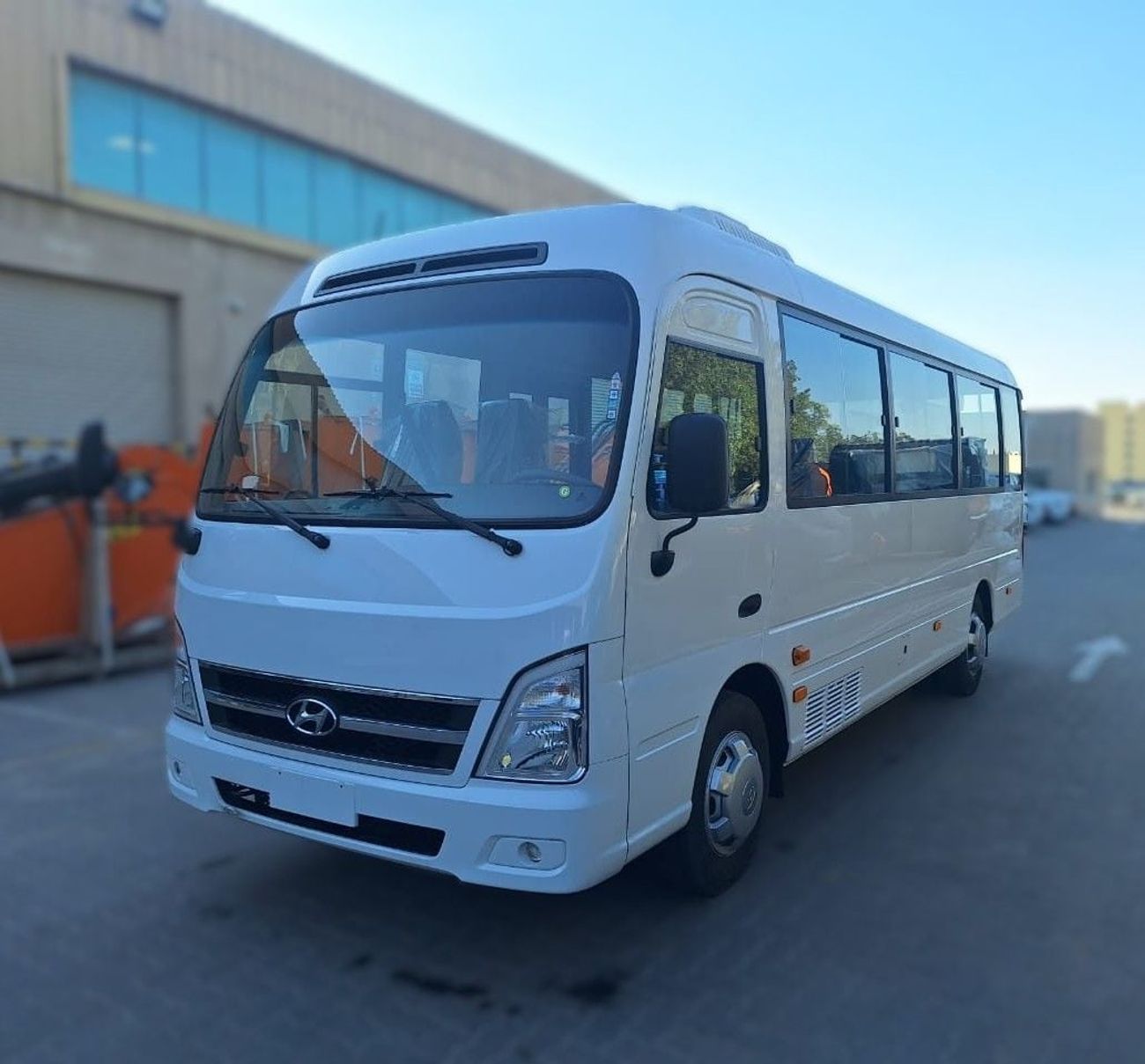 Hyundai County NEW HYUNDAI COUNTY BUS 3.9L 29STR DIESEL M/T 2026