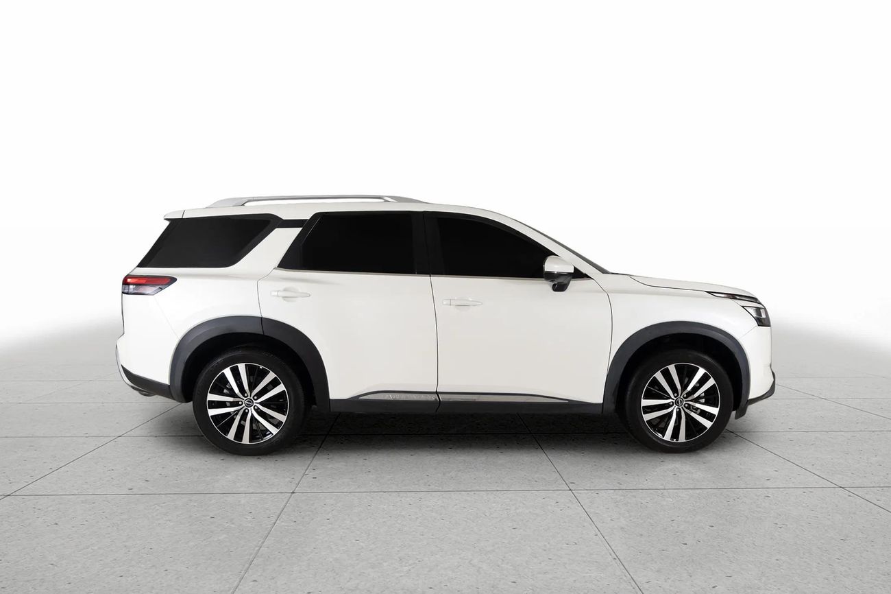 Nissan Pathfinder SL 3.5L (260 HP) 4WD SL 3.5