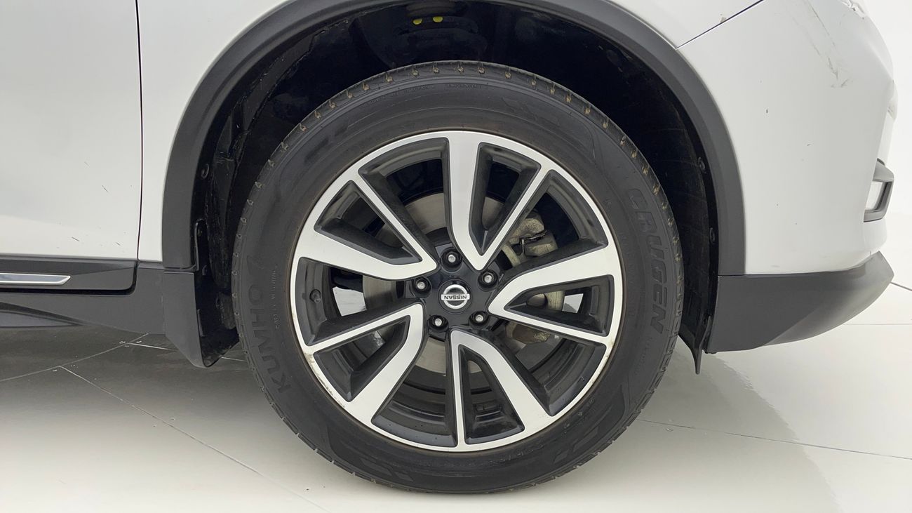 Nissan XTrail SL 2.5 | Zero Down Payment | Free Home Test Drive