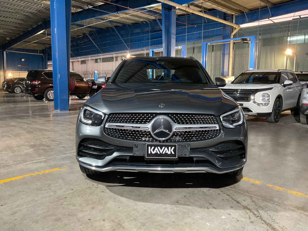 مرسيدس بنز GLC 300 Premium + | شامل الضمان | 0 ﺪﻔﻋﺓ ﺃﻮﻟﻯ