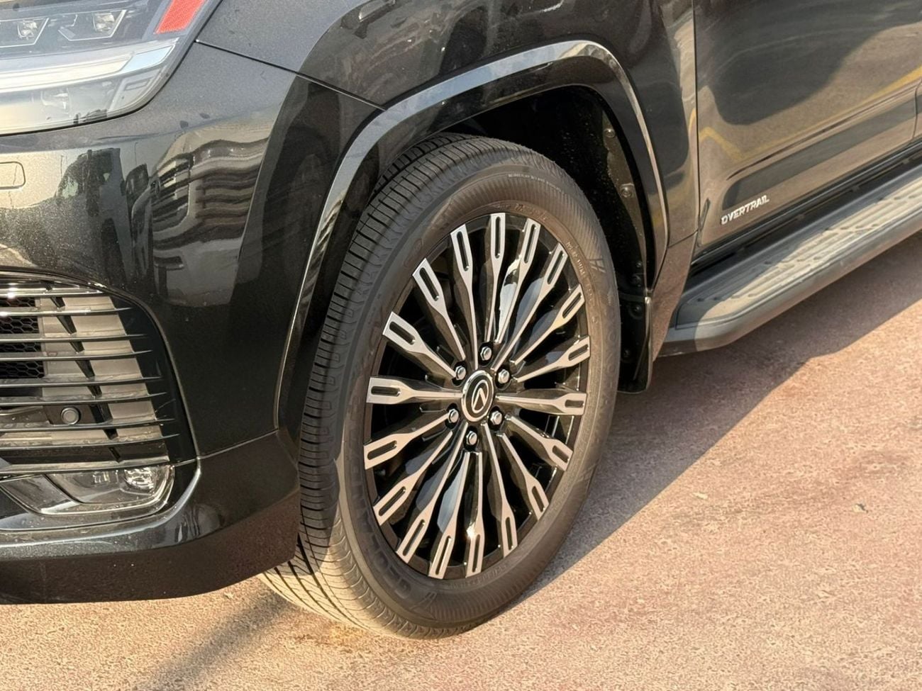 Lexus LX 700h Lexus signature LX 700 2025