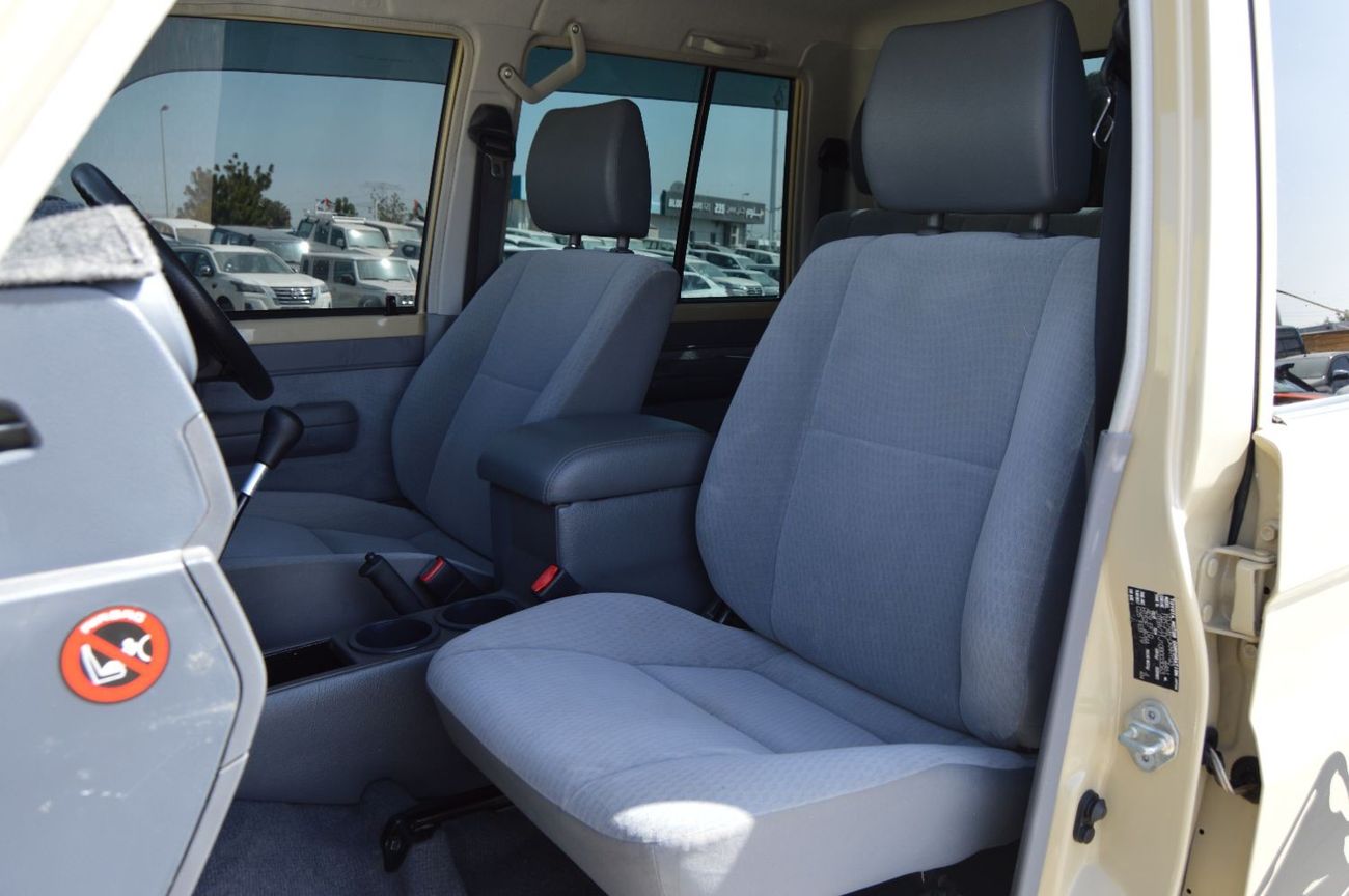 تويوتا لاند كروزر بيك آب GX.L Double cabin