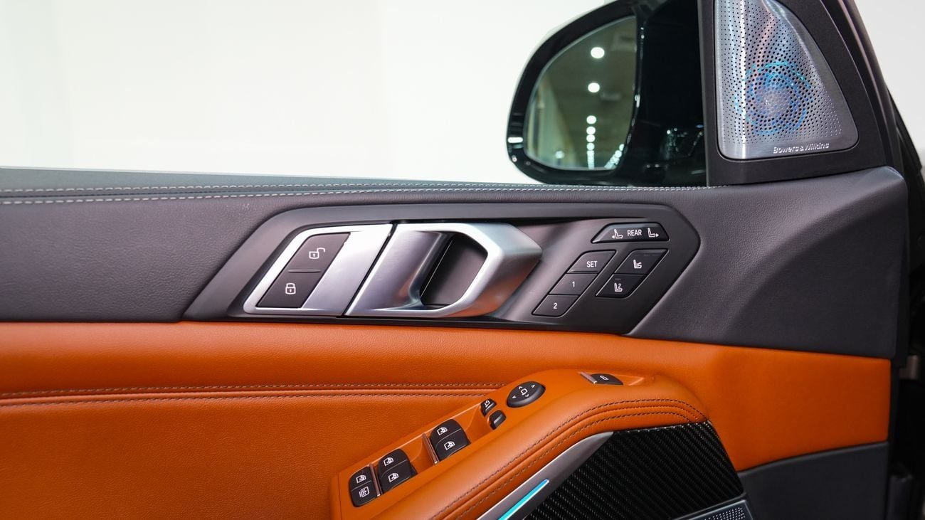 بي أم دبليو X7 M60 I