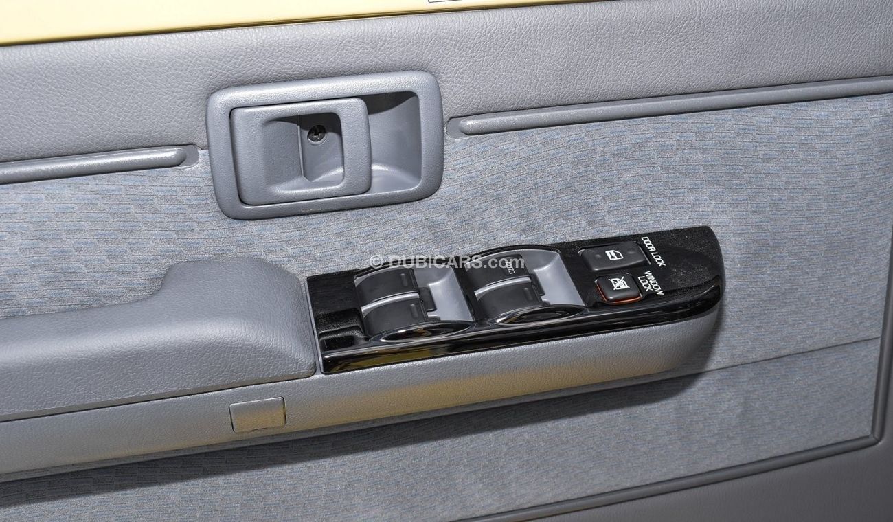 Toyota Land Cruiser 70 2024 - TOYOTA LC 76 5 DOORS HARD TOP - V8 4.5L DSL