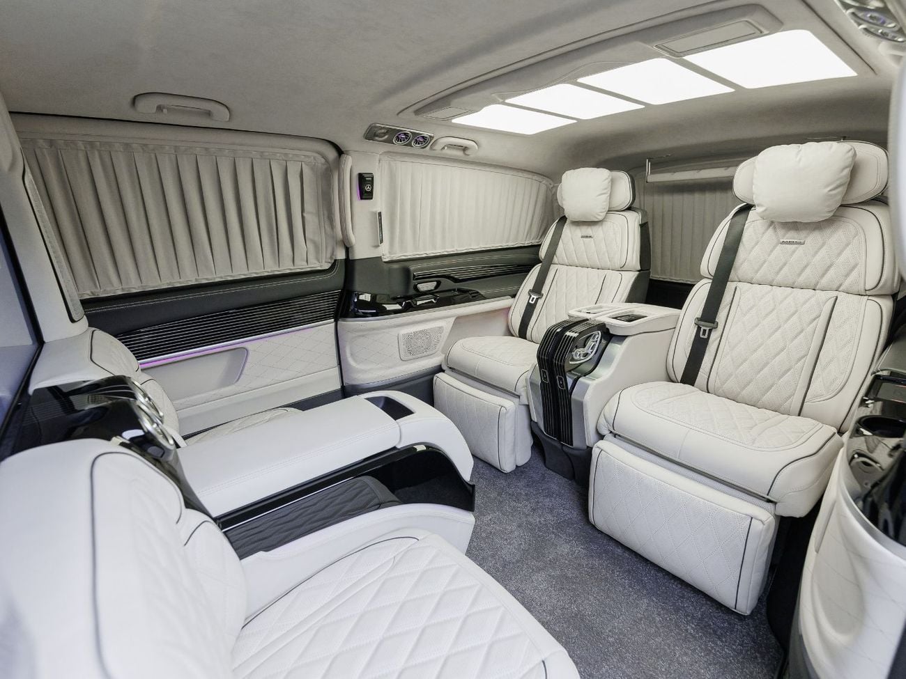Mercedes Benz V300 AVANTGARDE MBS GRAVITY ZERO VIP