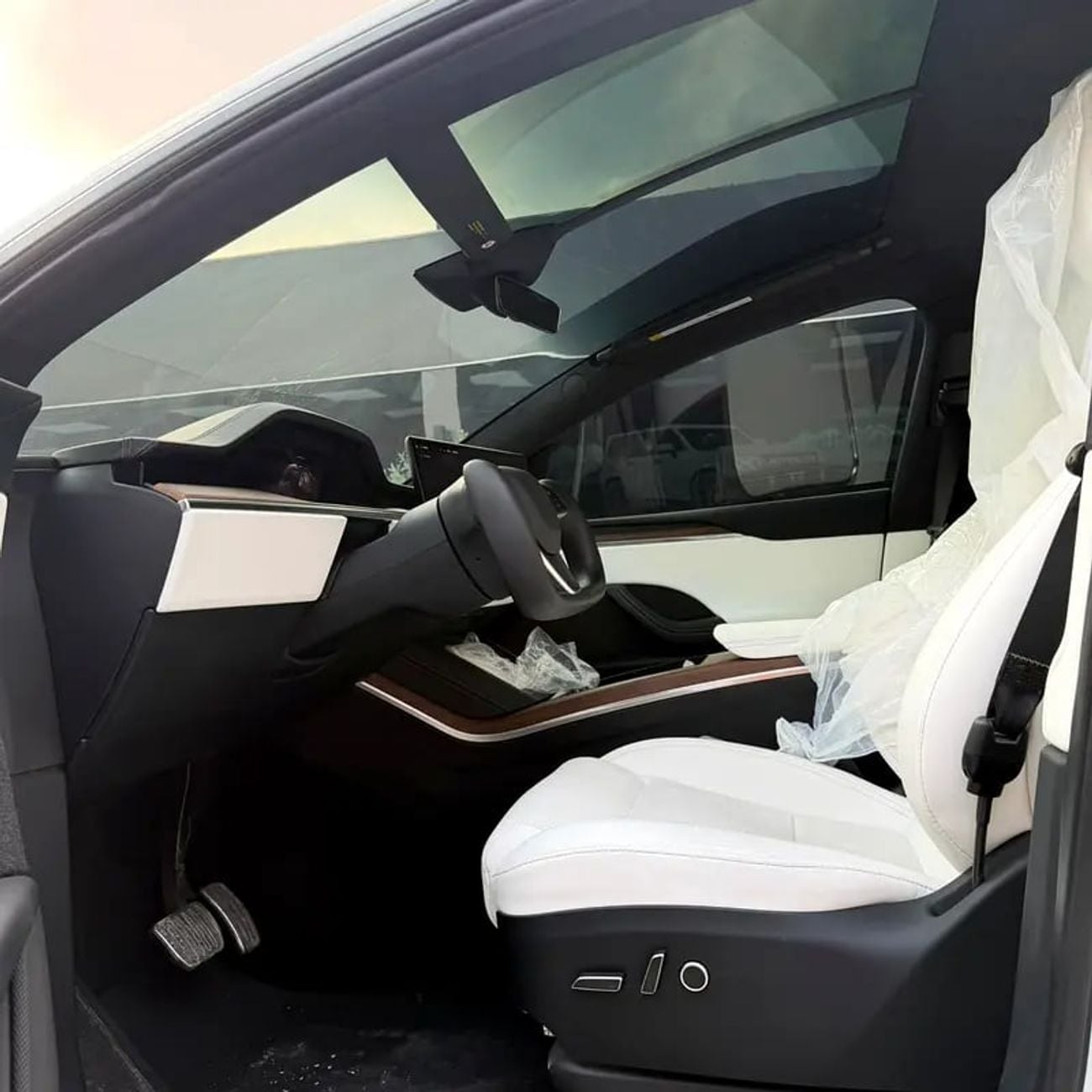 تسلا موديل اكس Long Range | Dual Motor AWD | 670 HP | 29600 KM | White | تسلا موديل X