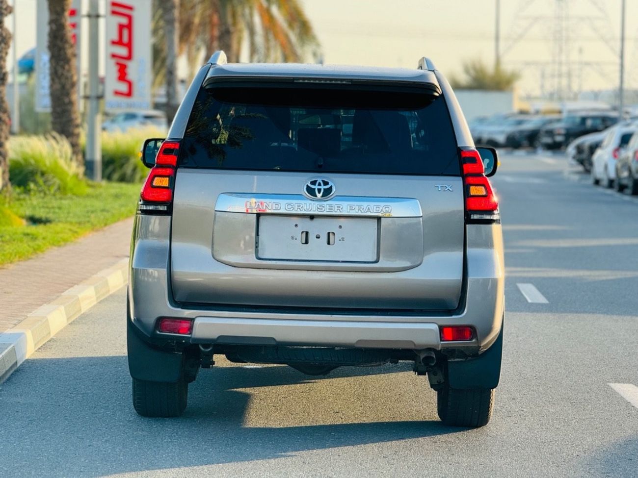 Used Toyota Prado Full option 2018 for sale in Dubai - 744814