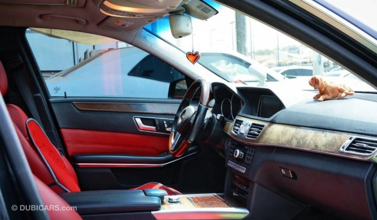 Mercedes-Benz E 350 JULY BEG OFEERS**MERCEDES E350 / Inside Red Full Option * Full Kit E63 AMG* Excellent Condition