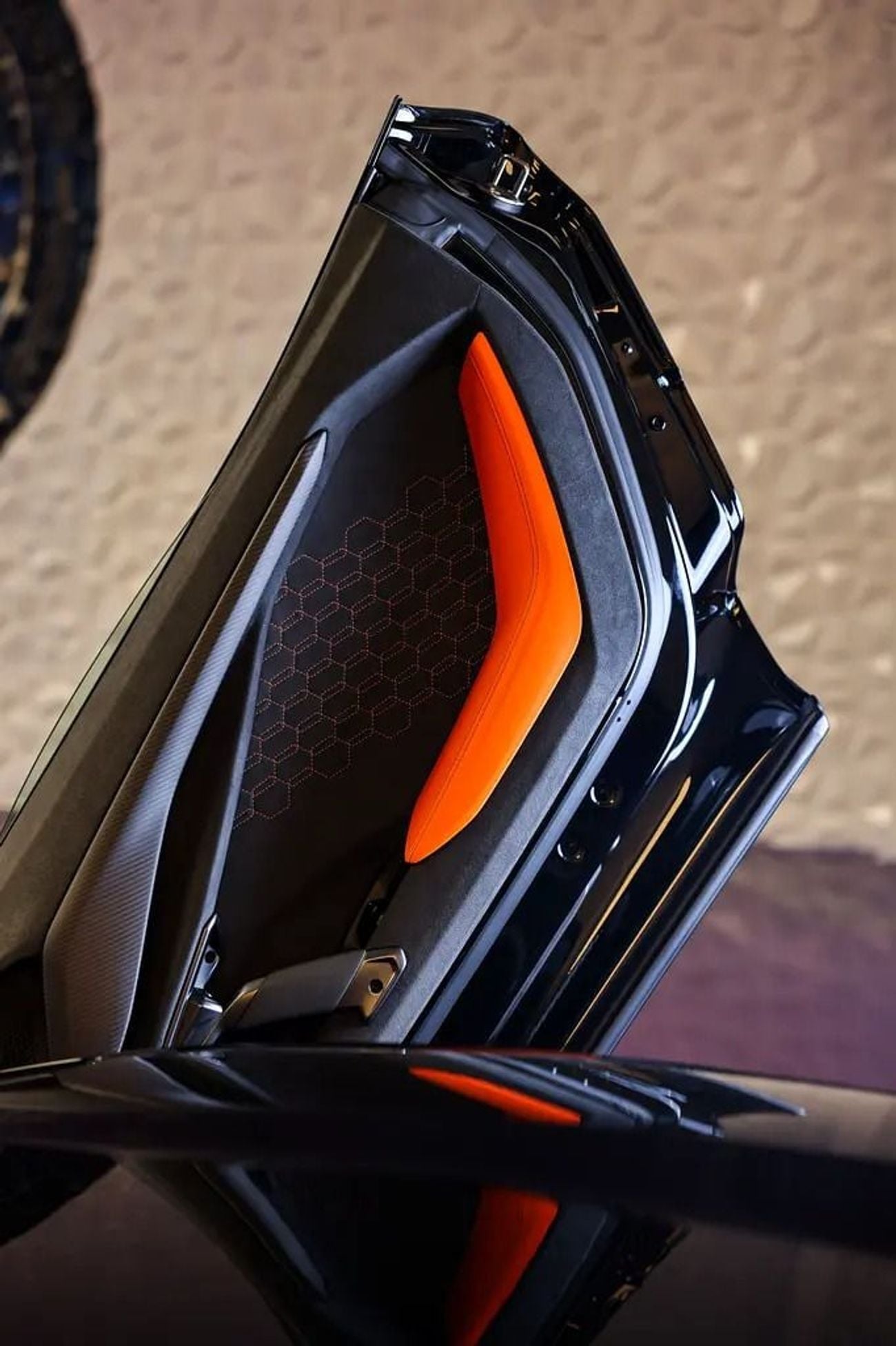 لامبورغيني ريفويلتو Lamborghini Revuelto | Finance available