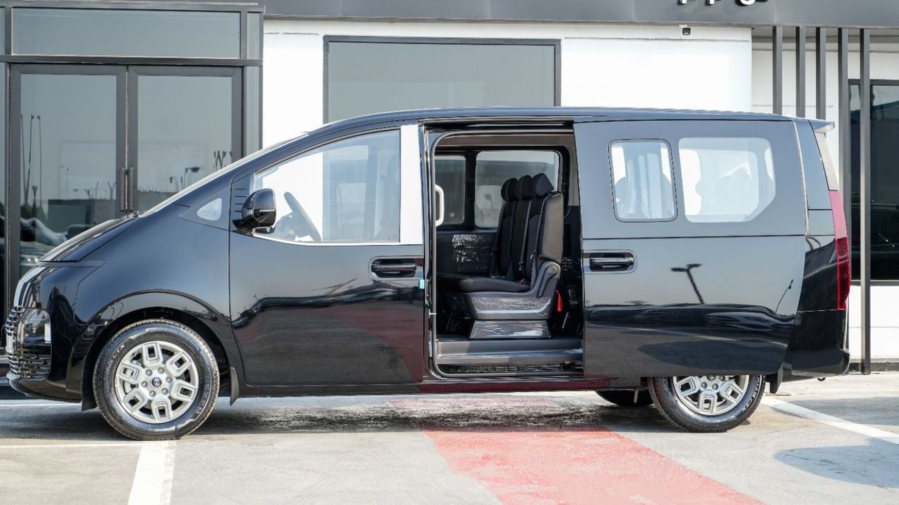 هيونداي ستاريا 2.2 Diesel 11 Seater M/T 2025 MY