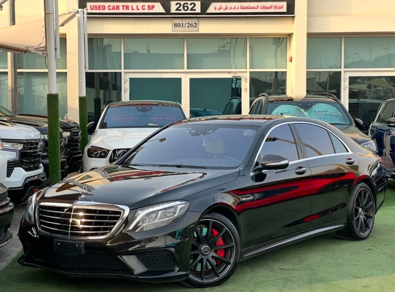 Mercedes-Benz S 63 AMG Std 5.5L MERCEDES BENZ AMG S63 2016 Japan import (clean title) Perfect condition 6 buttons full opti