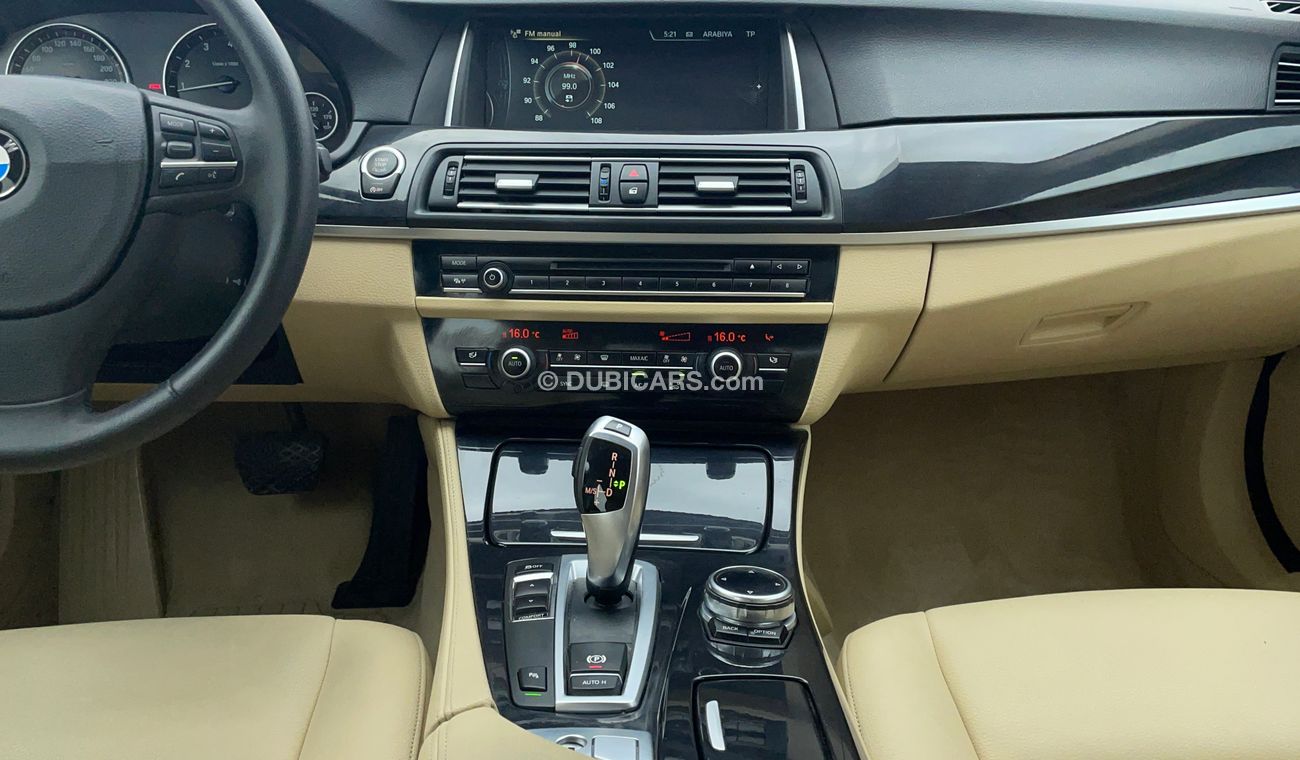 بي أم دبليو 520i 520i 2000