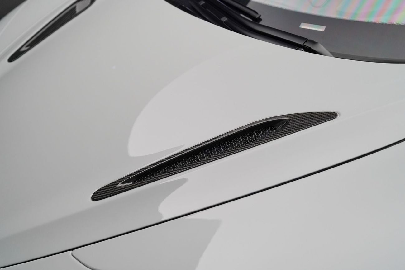 مكلارين 765LT