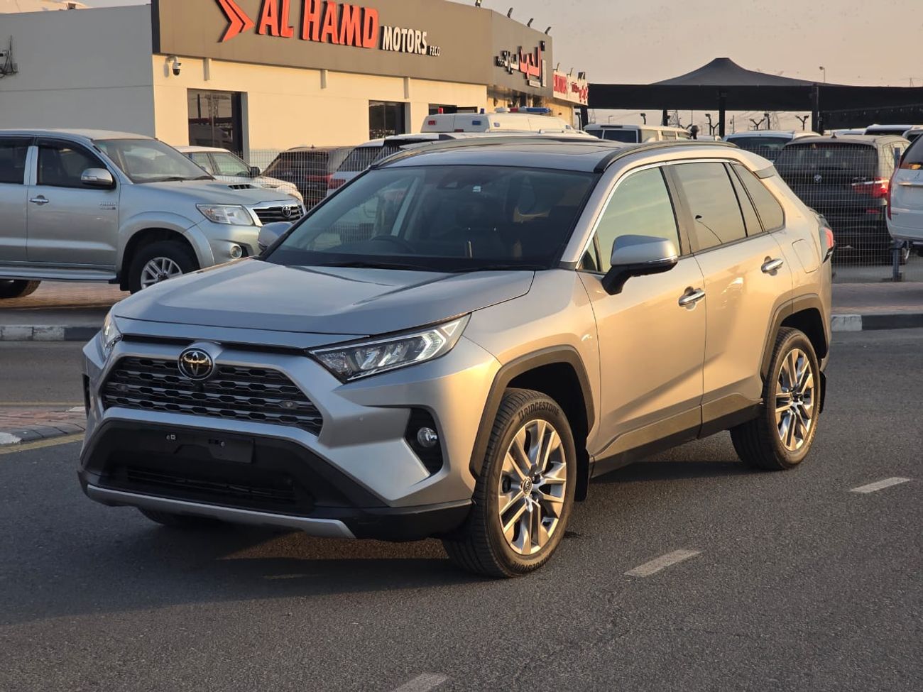 تويوتا راف ٤ petrol 2.0 liter full option right hand drive only for export available