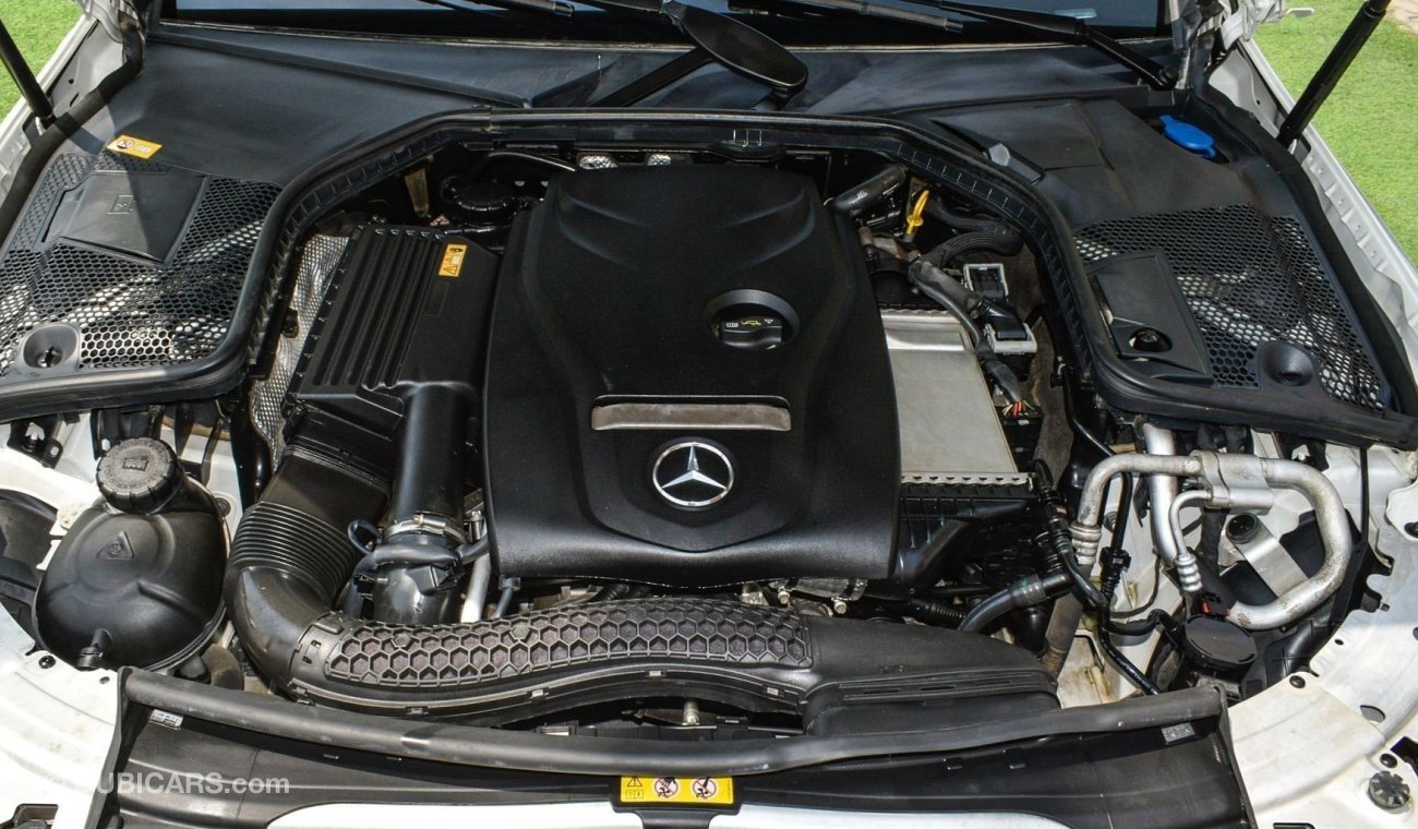 مرسيدس بنز C200 AMG