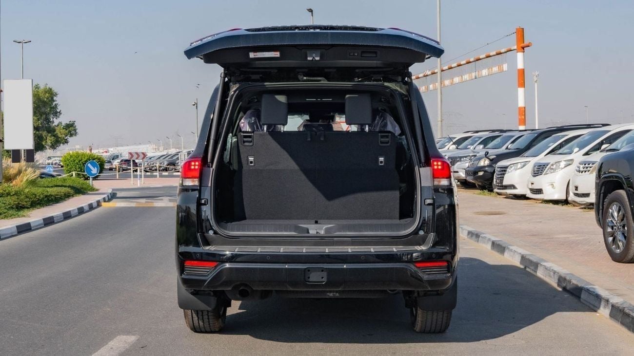 Toyota Land Cruiser 2026 Toyota Land Cruiser 300 GXR 3.3L Twin Turbo Diesel AT (Black)