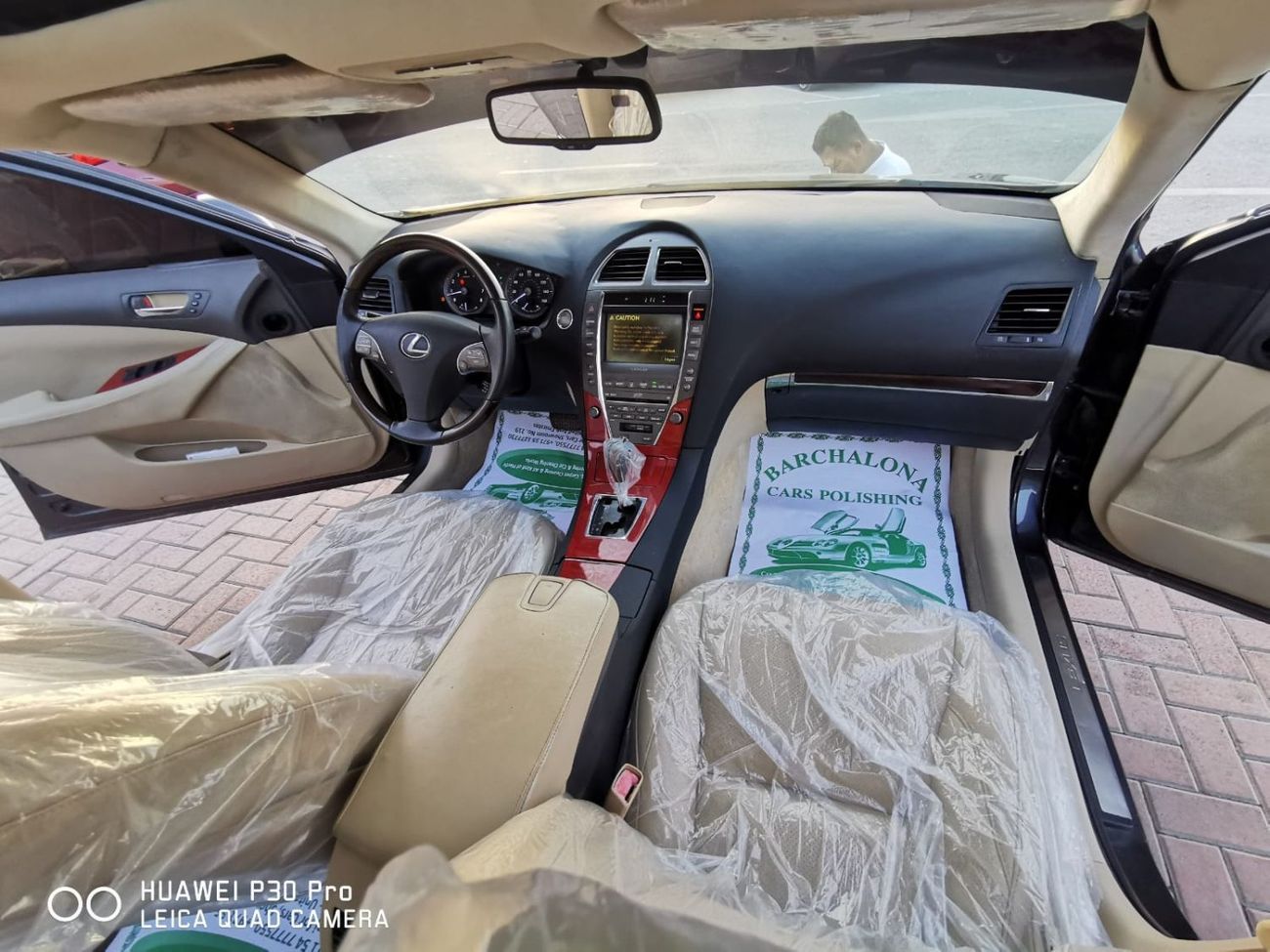 لكزس ES 350 ممتازة من الداخل و الخارج