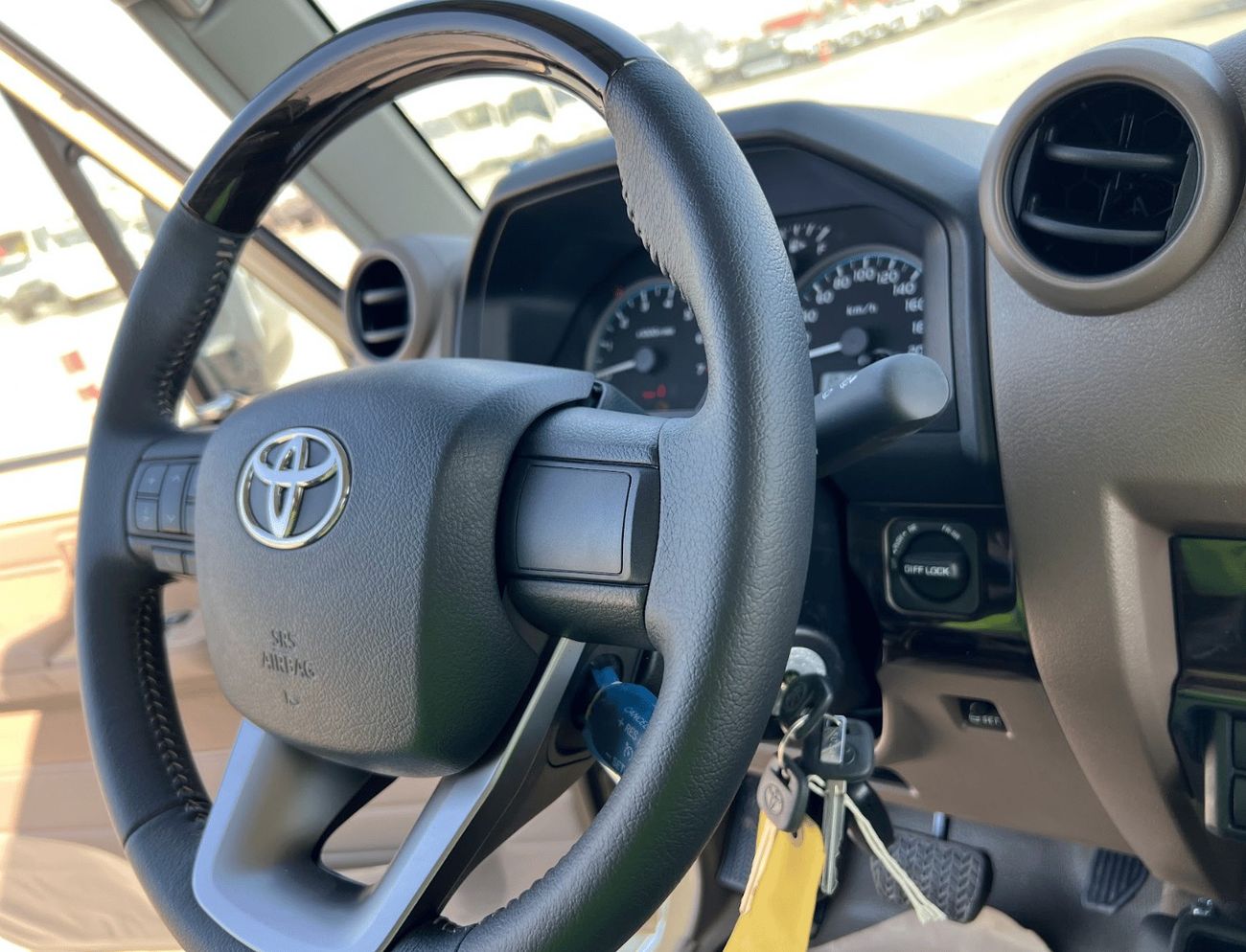 تويوتا لاند كروزر بيك آب LC 79 LX-  G1 A/T