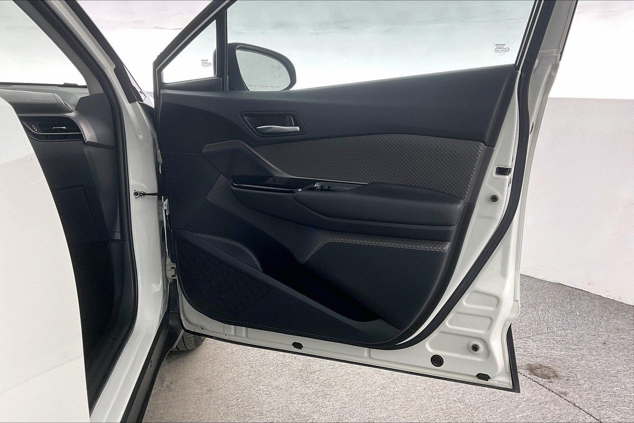 تويوتا CHR VX | شامل الضمان | 0 ﺪﻔﻋﺓ ﺃﻮﻟﻯ